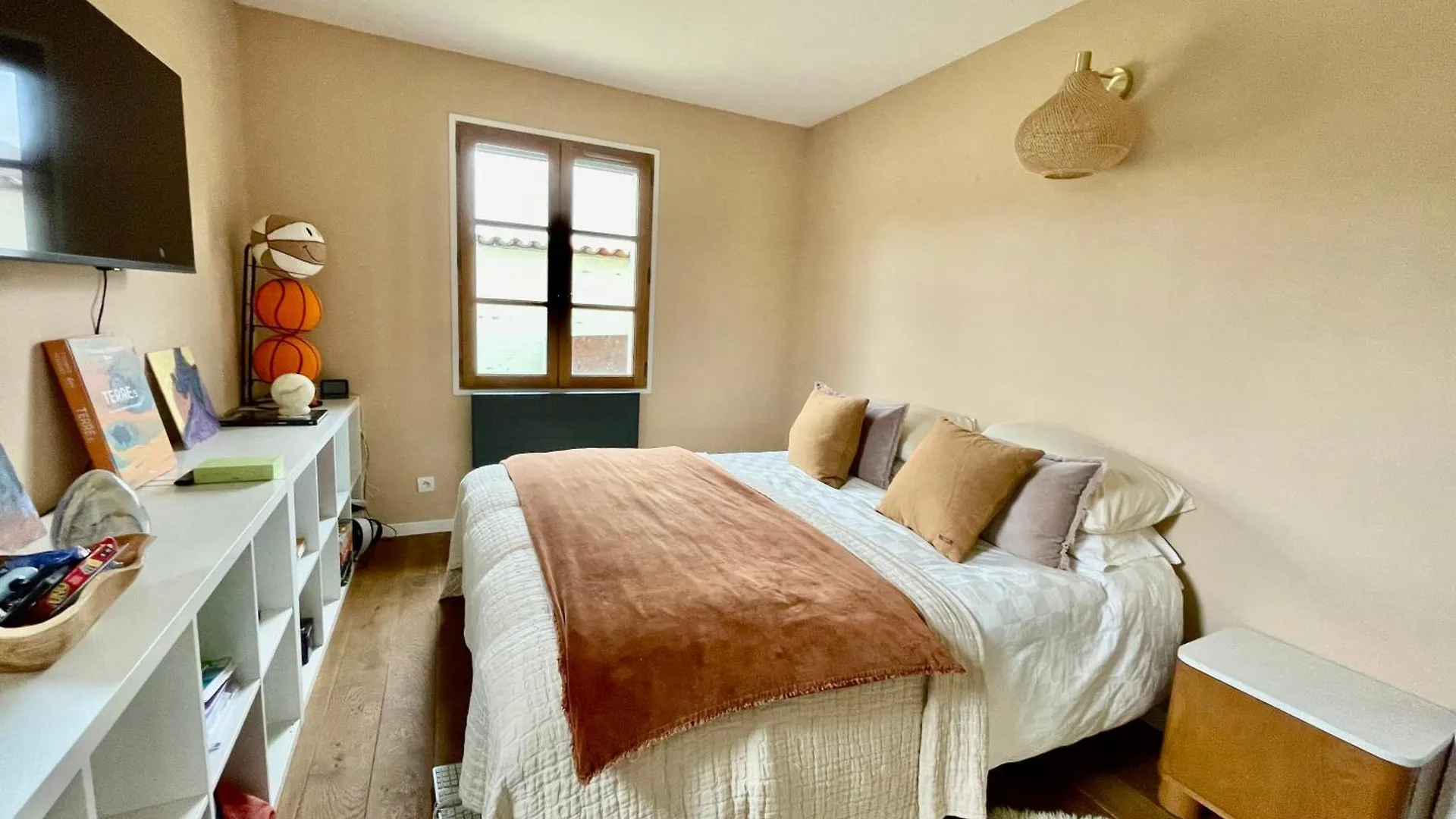 Design Villa In Provence Ongles